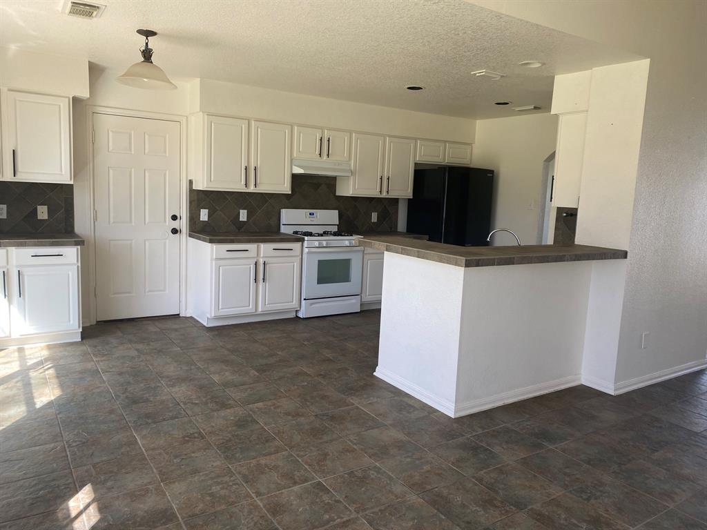 31365 Fm 1736 Road, Hempstead, Texas image 4