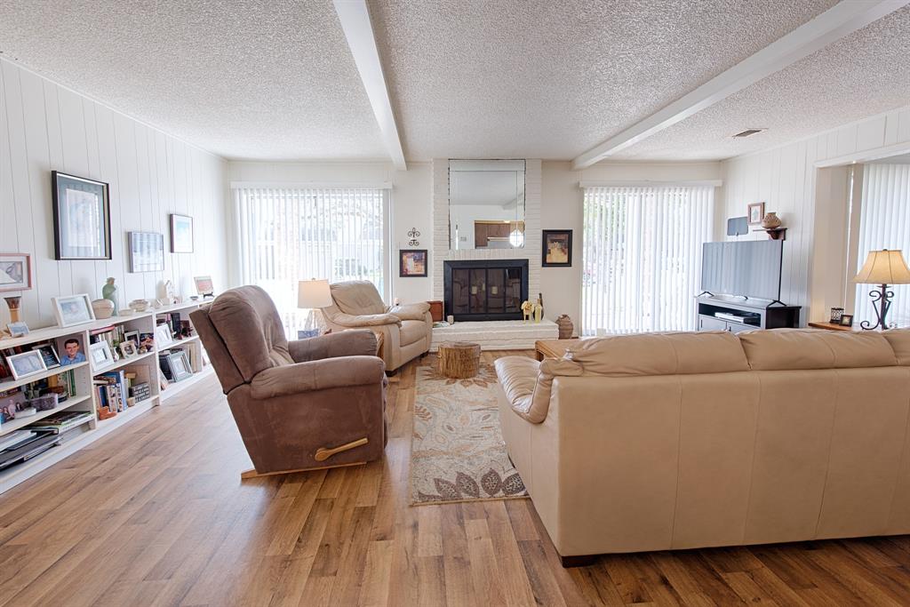 2814 Olympia Drive, Missouri City, Texas image 4
