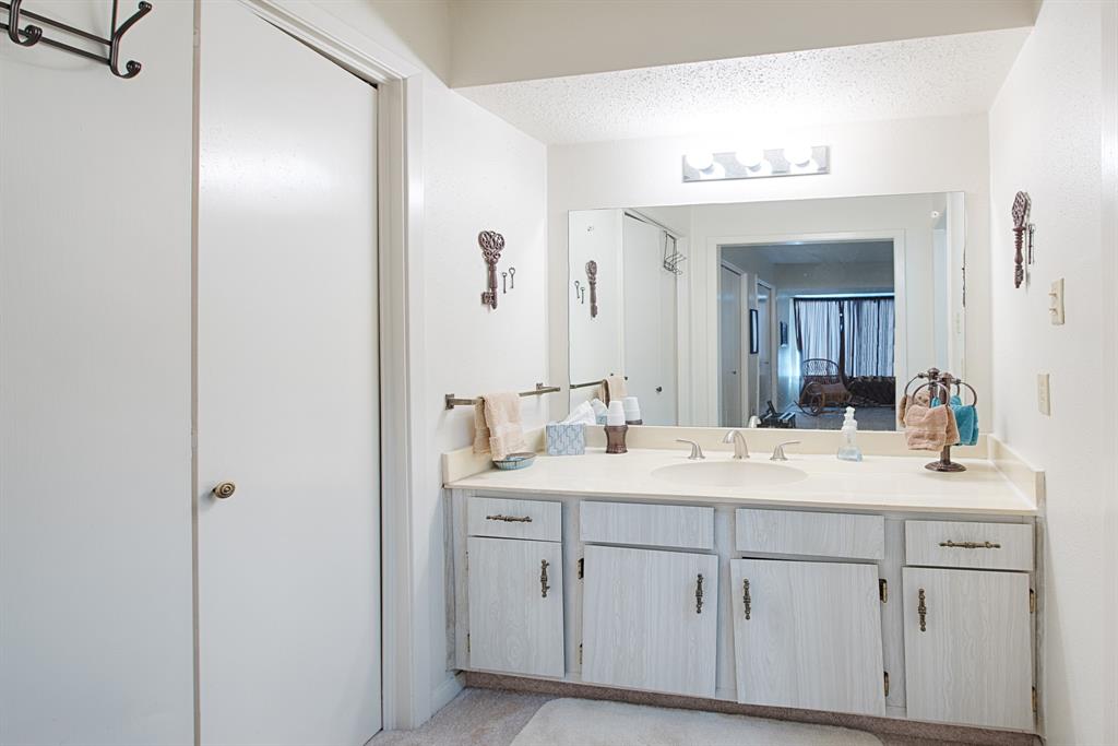 2814 Olympia Drive, Missouri City, Texas image 22