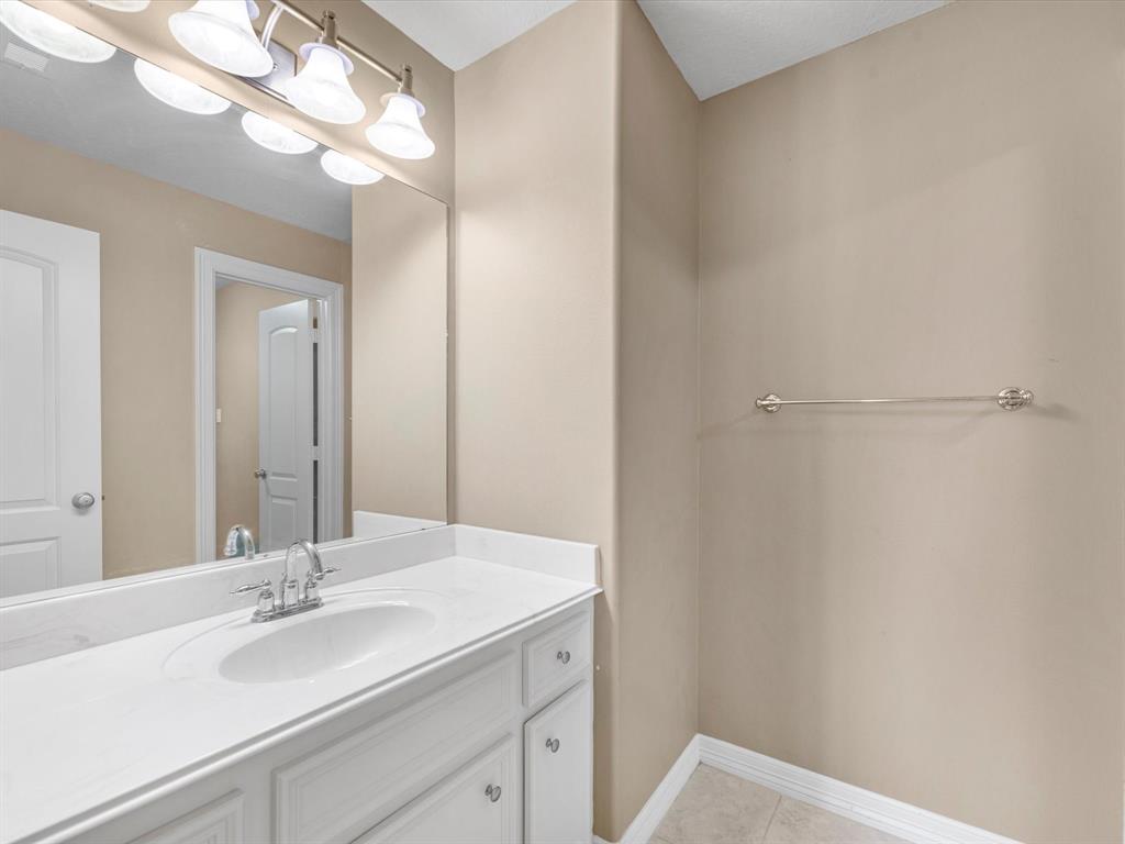 610 Commons Lakeview Drive, Huffman, Texas image 36