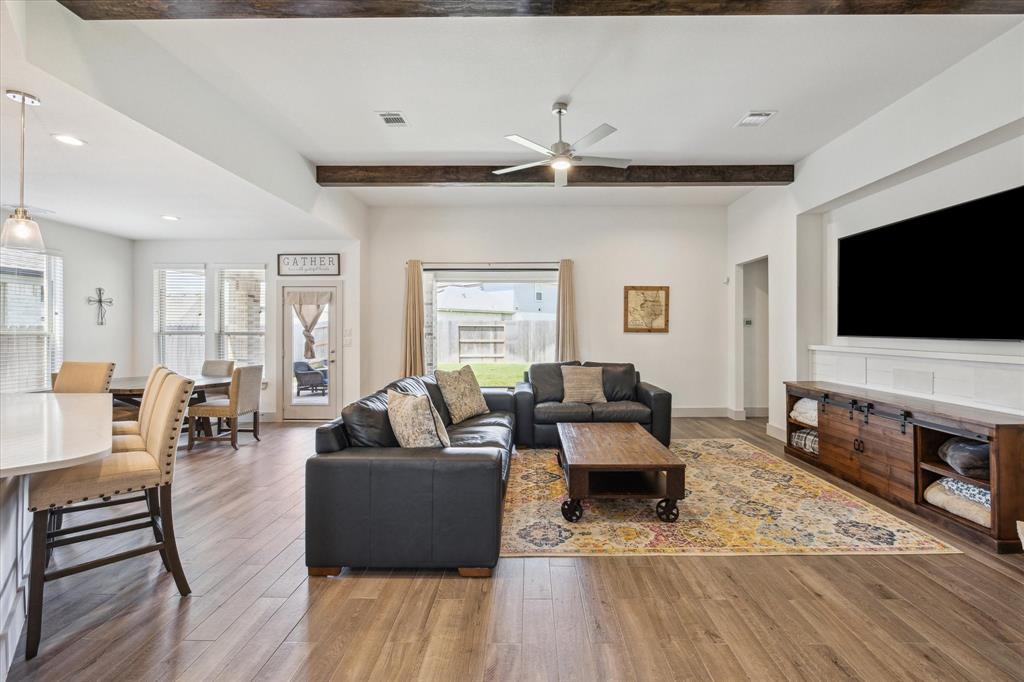 1685 Daylight Lake Drive