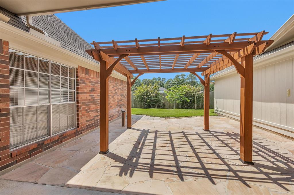 12531 Hammersmith Drive, Tomball, Texas image 36