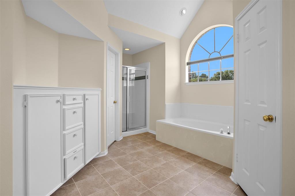 12531 Hammersmith Drive, Tomball, Texas image 20