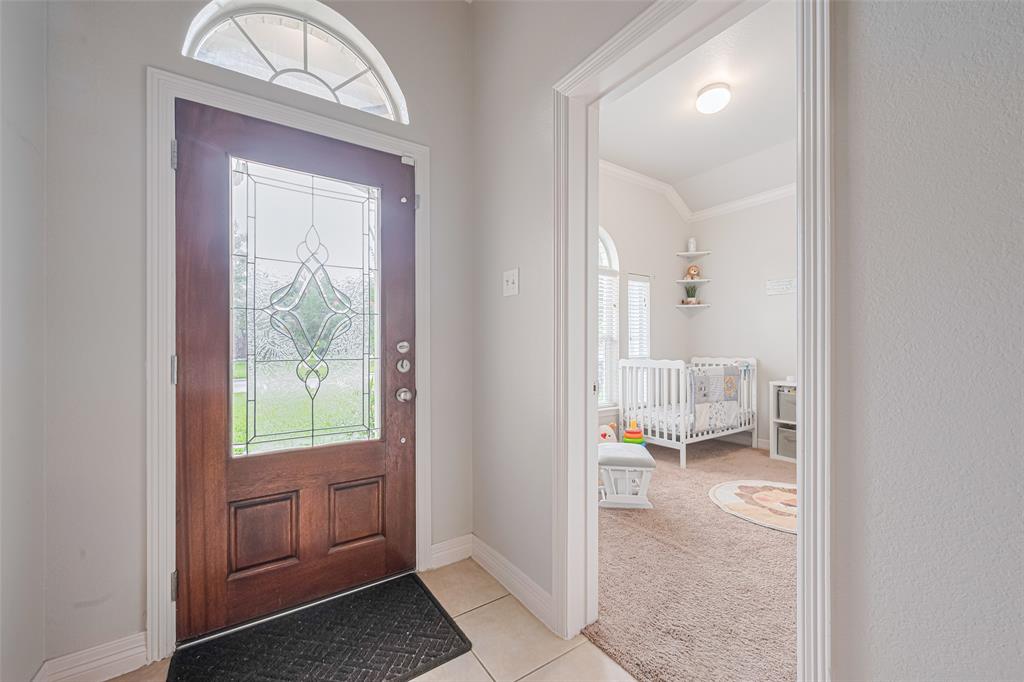 723 Hinsdale