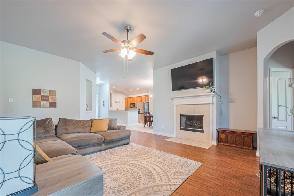 723 Hinsdale, Magnolia, Texas image 16