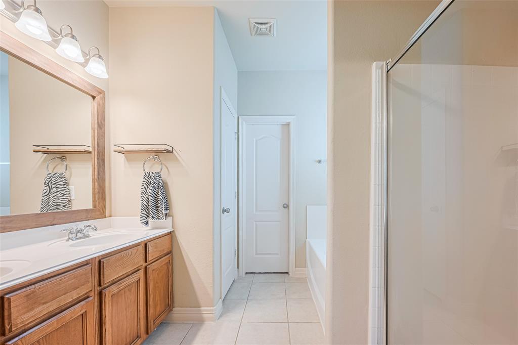 723 Hinsdale, Magnolia, Texas image 35