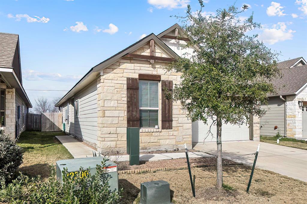 1079 Toledo Bend, College Station, Texas image 2