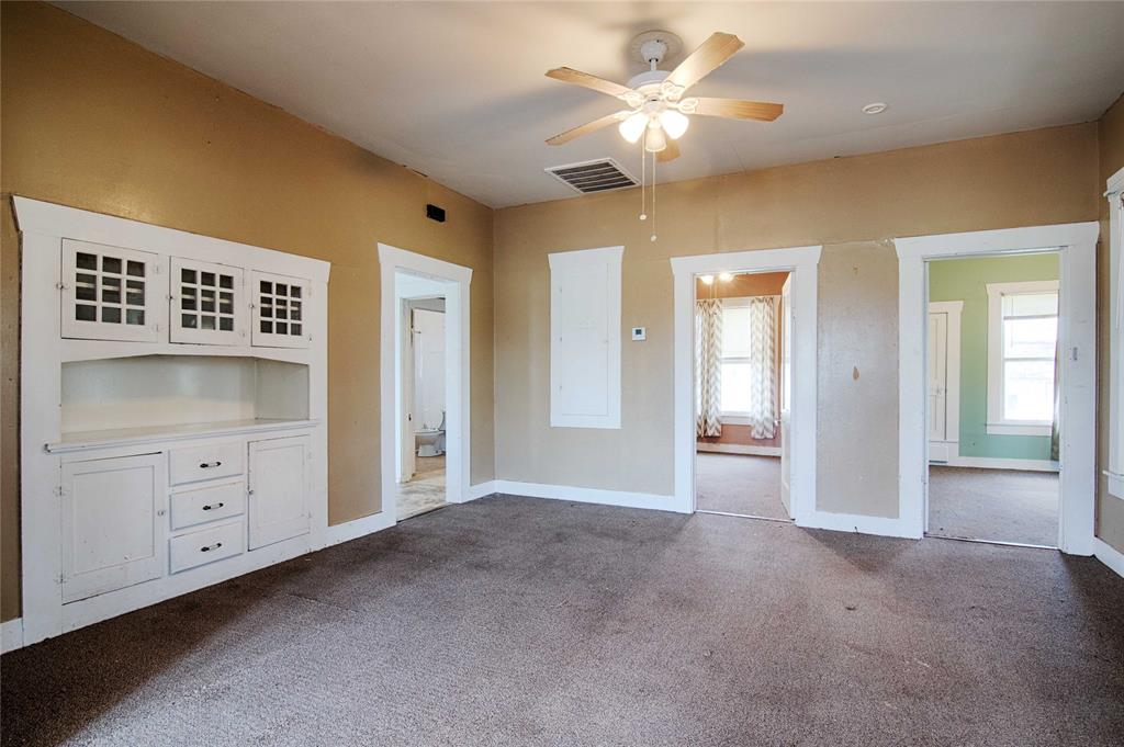 106 Lay Street, Hallettsville, Texas image 5