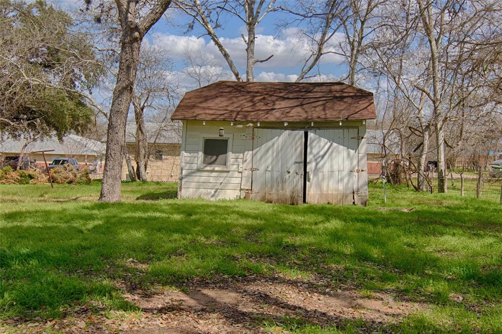 106 Lay Street, Hallettsville, Texas image 26