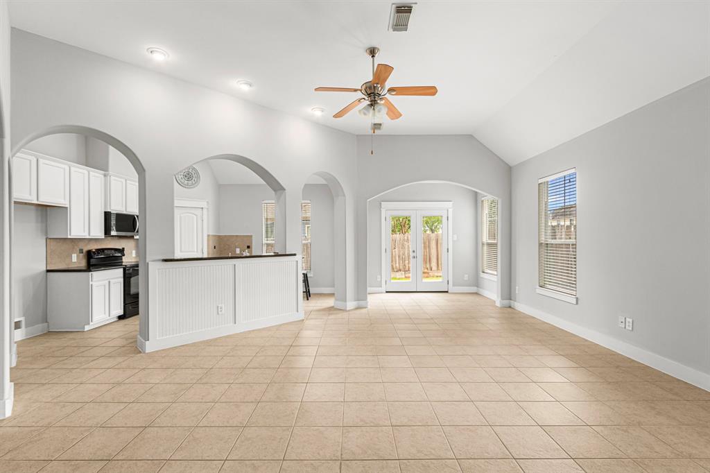 2800 Seaside Drive, Seabrook, Texas image 7