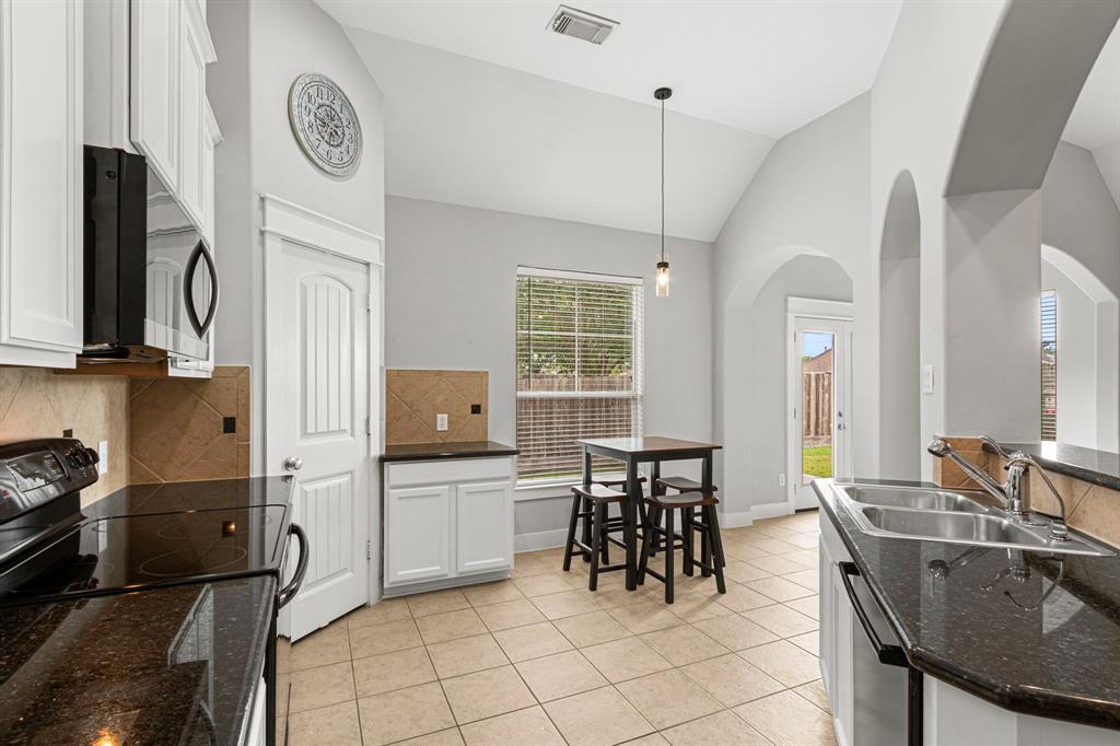2800 Seaside Drive, Seabrook, Texas image 10