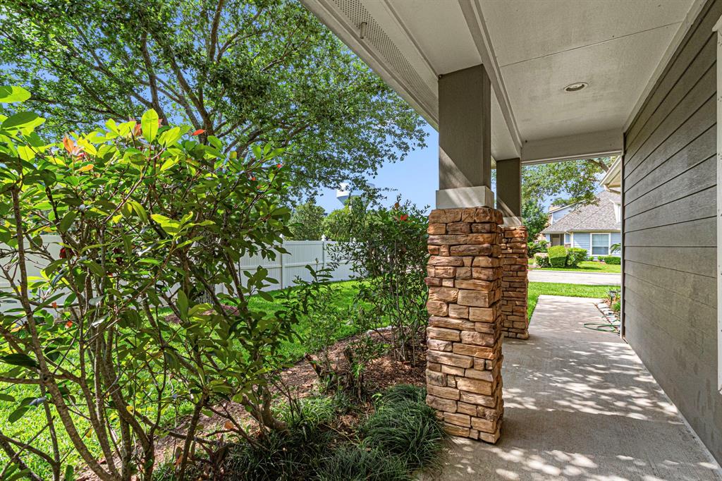 2800 Seaside Drive, Seabrook, Texas image 4