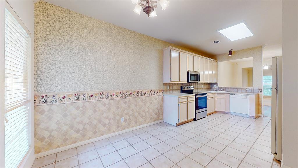 Photo 9 of 37 of 8042 Indian Blanket townhome