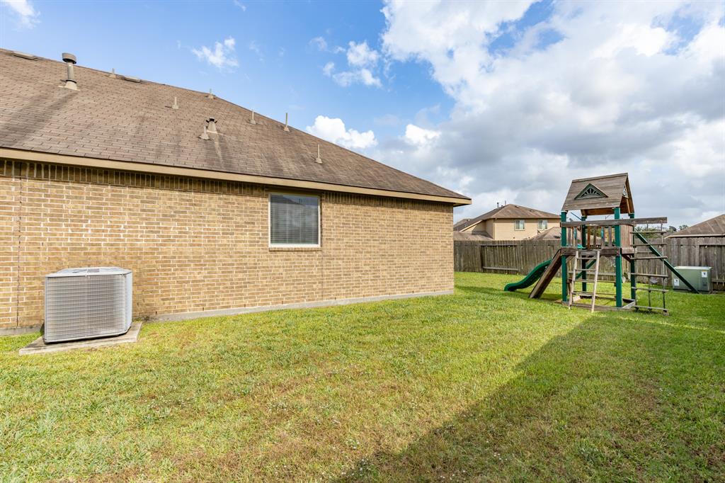 18822 Deer Trace Drive, Crosby, Texas image 41