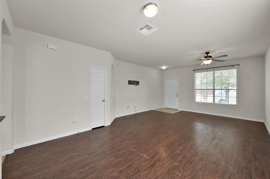 19307 Midnight Glen Drive, Cypress, Texas image 9