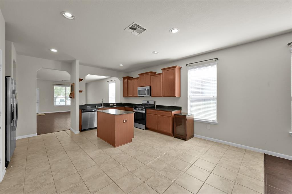 19307 Midnight Glen Drive, Cypress, Texas image 11