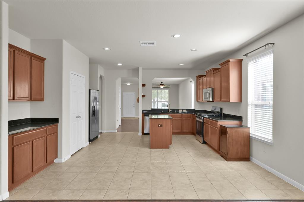 19307 Midnight Glen Drive, Cypress, Texas image 12
