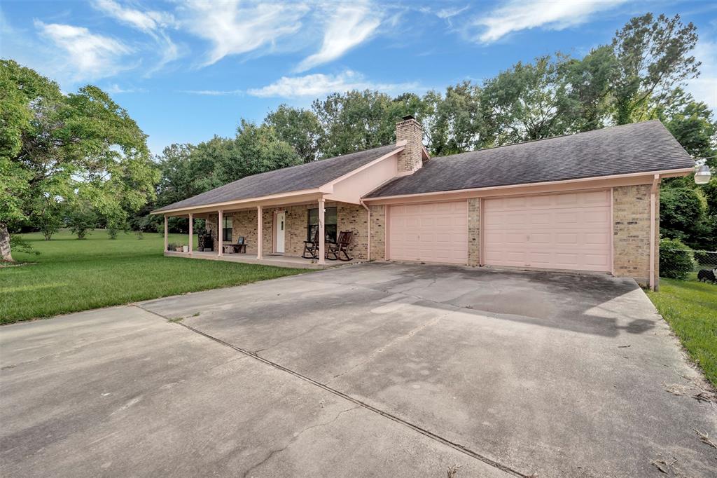 690 Lakeview Drive Loop, Coldspring, Texas image 37