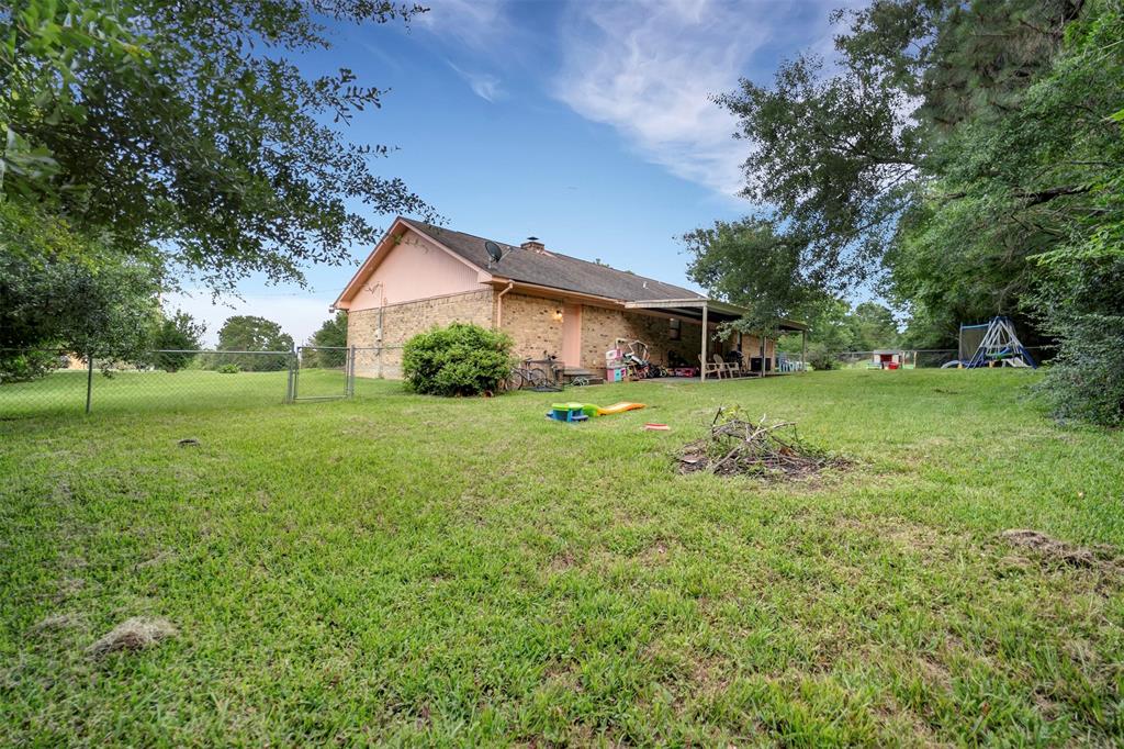 690 Lakeview Drive Loop, Coldspring, Texas image 33