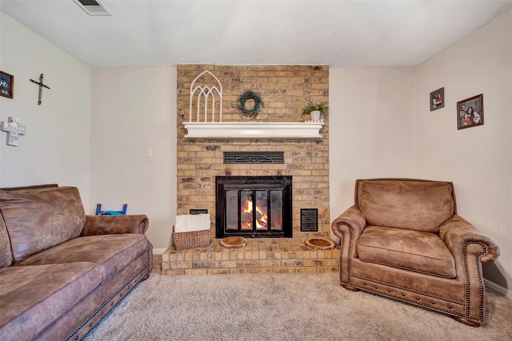 690 Lakeview Drive Loop, Coldspring, Texas image 8