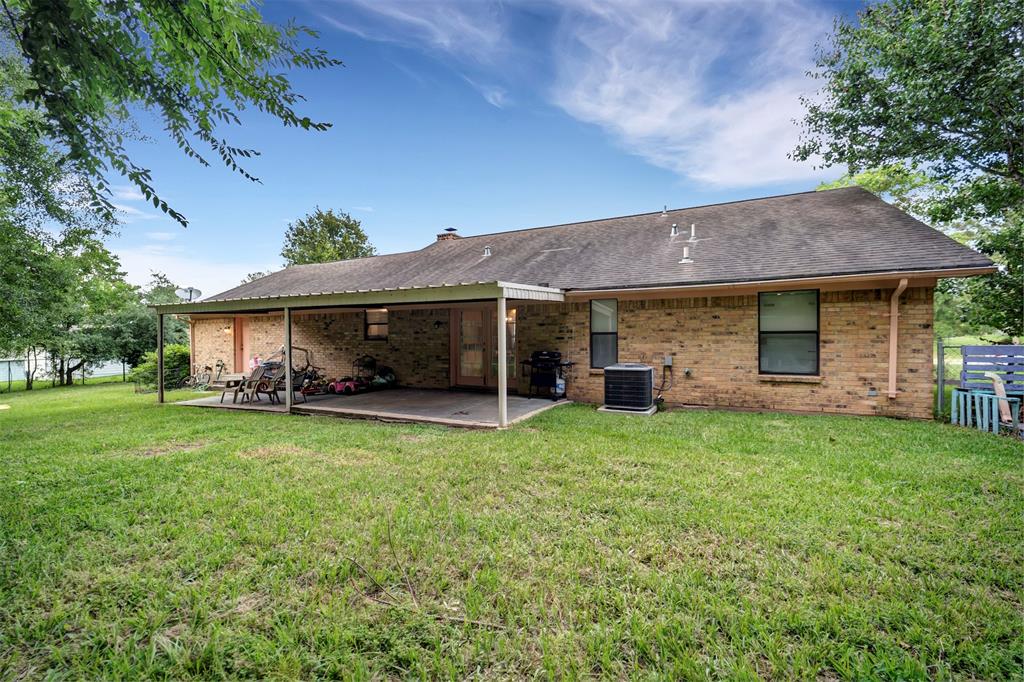 690 Lakeview Drive Loop, Coldspring, Texas image 34
