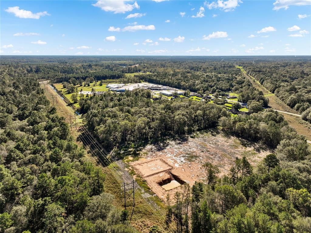 Daniel Street, Cleveland, Texas image 9