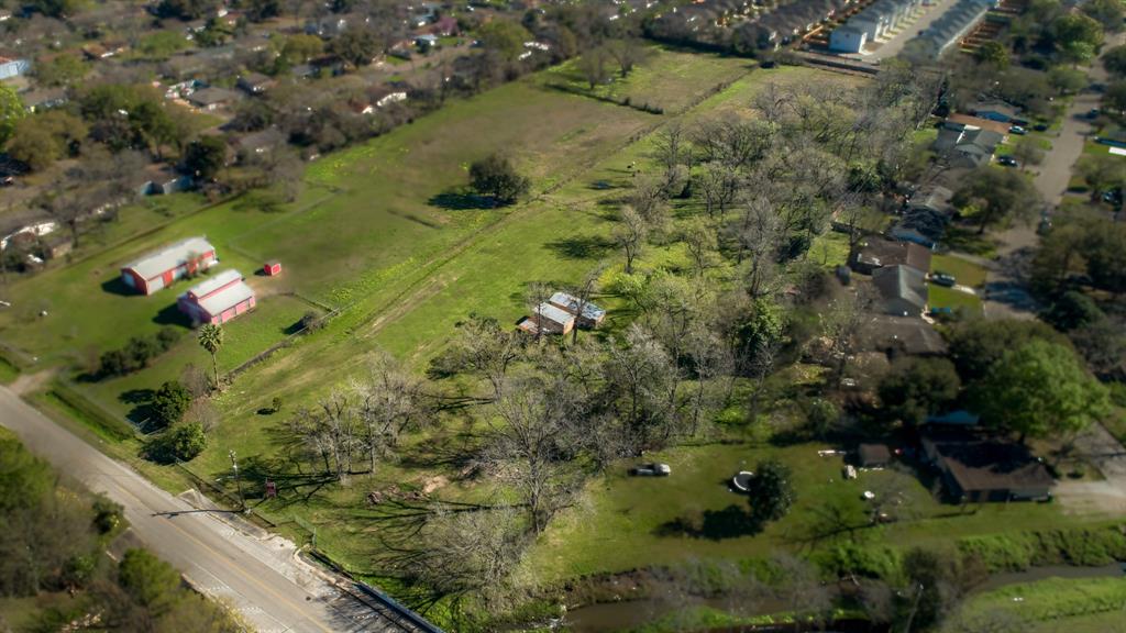 6100 Stuebner Airline Road