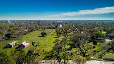 6100 Stuebner Airline Road Houston TX 77091
