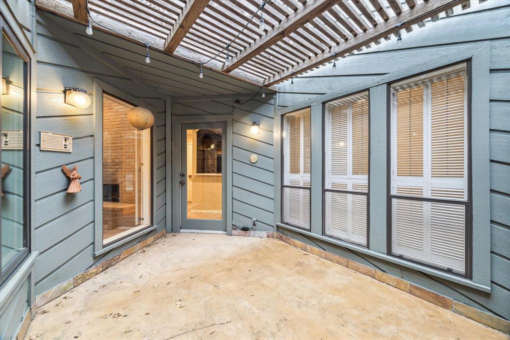 1856 S Gessner Road, Houston, Texas image 20