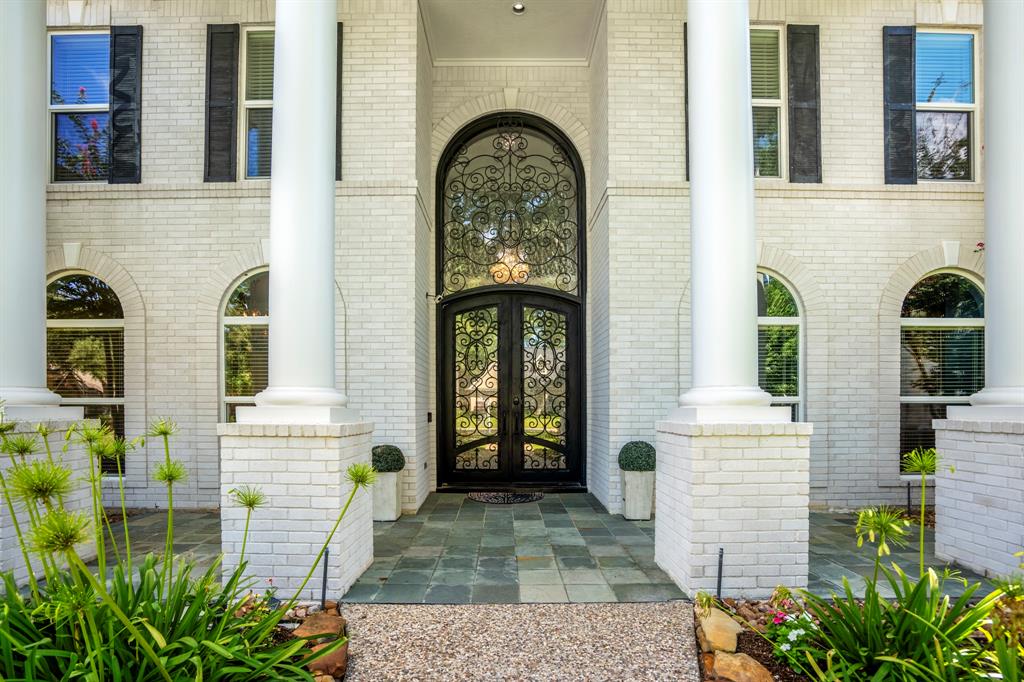19418 Puget Lane