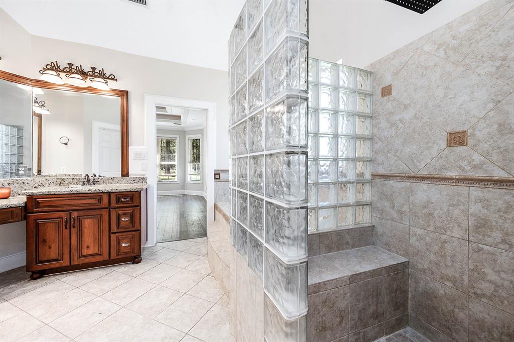 11927 Live Oak Drive, Magnolia, Texas image 19