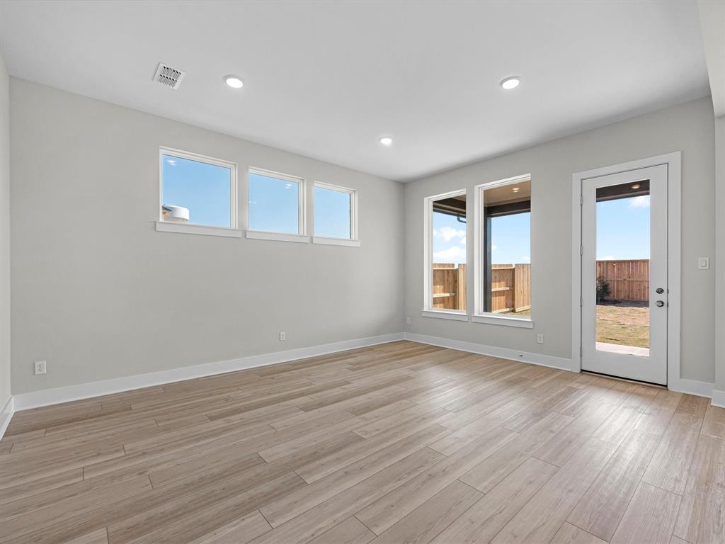 9307 Daisy Valley Drive