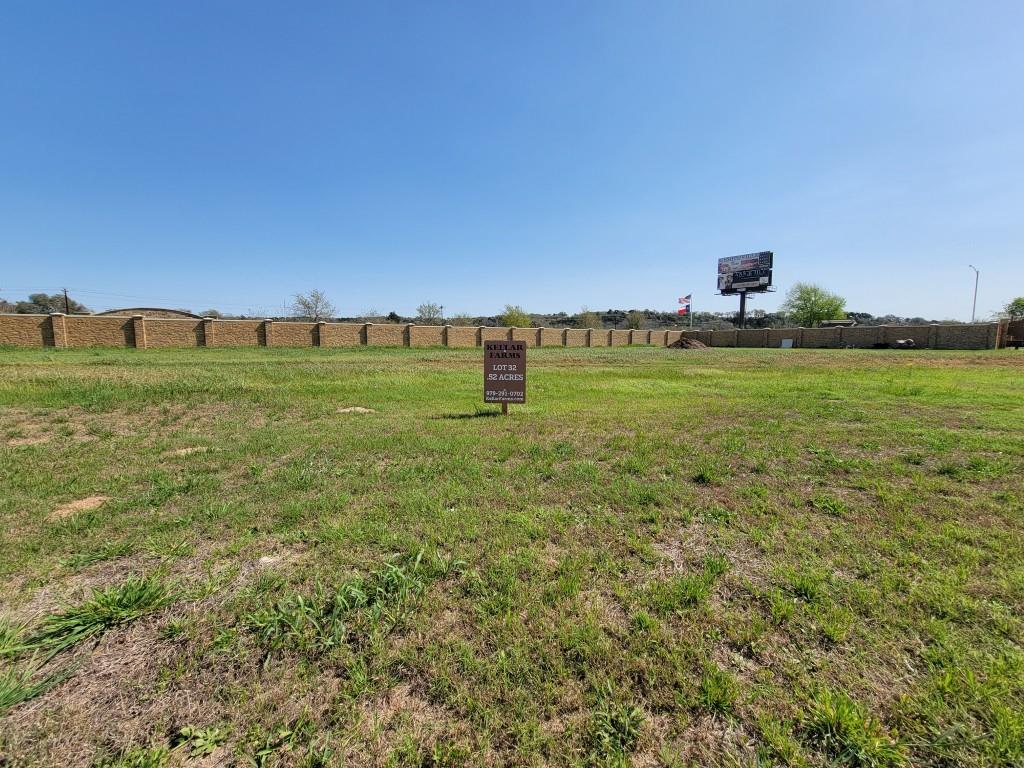 Lot 32 Hydrangea Drive, Smithville, Texas image 2
