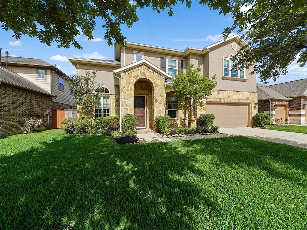 4202 Lodge Ranch Court, Fulshear, Texas image 1