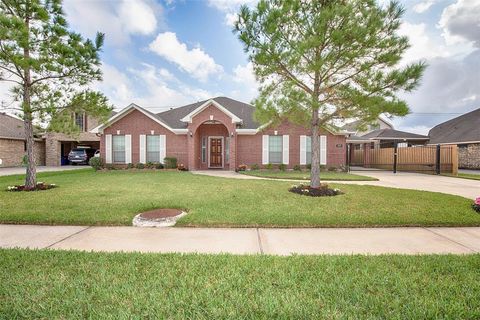 A home in League City