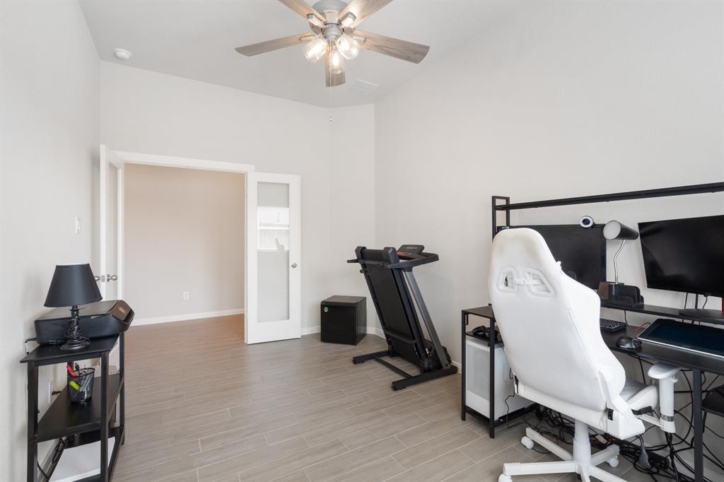 30839 Boxwood Drive, Fulshear, Texas image 13