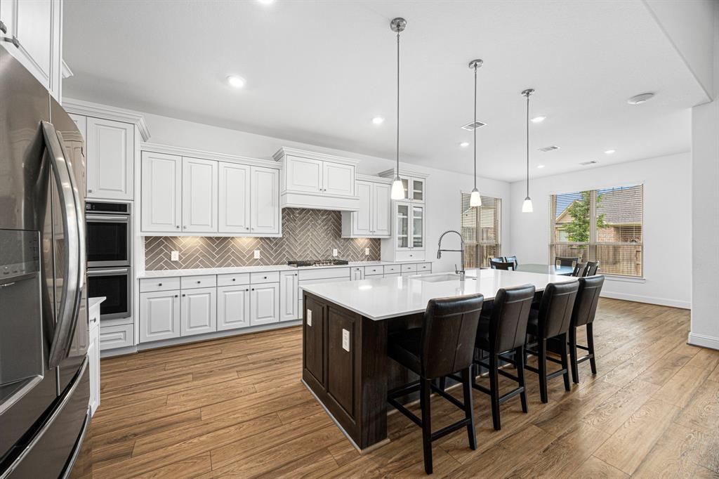1071 Lakemont Bend Lane, Pinehurst, Texas image 2