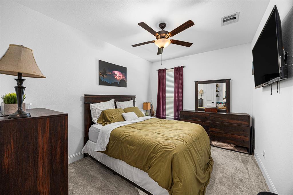1071 Lakemont Bend Lane, Pinehurst, Texas image 28
