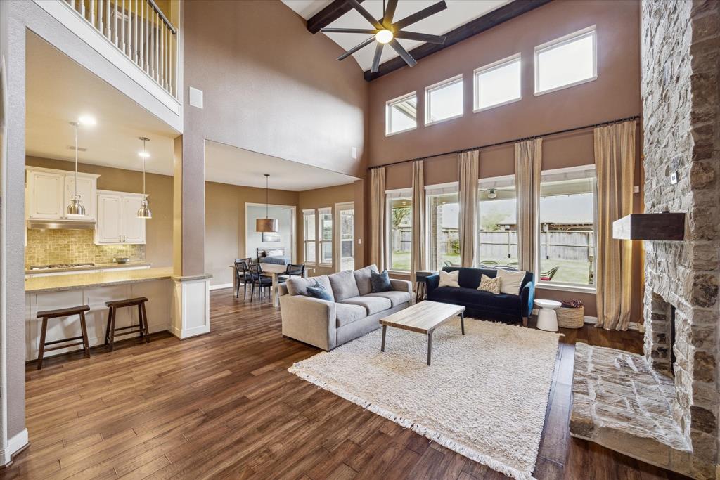 17802 Paint Bluff Lane, Cypress, Texas image 2