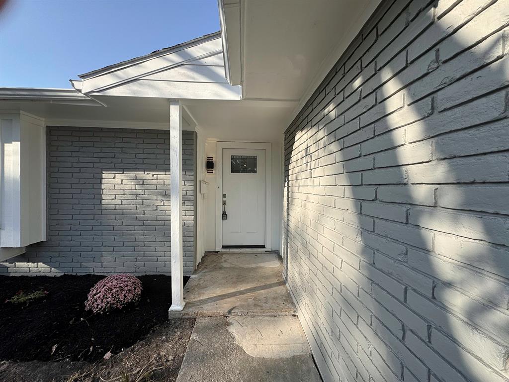 5814 W Bellfort Avenue, Houston, Texas image 22