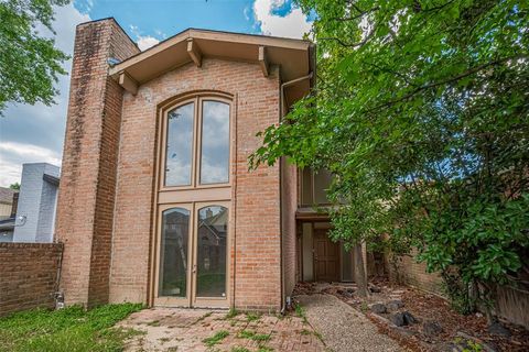 4726 N Cashel Circle Houston TX 77069