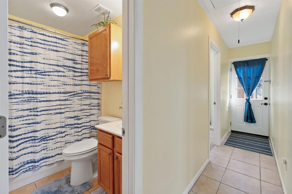 5 & 7 Oakland Court, Huntsville, Texas image 19