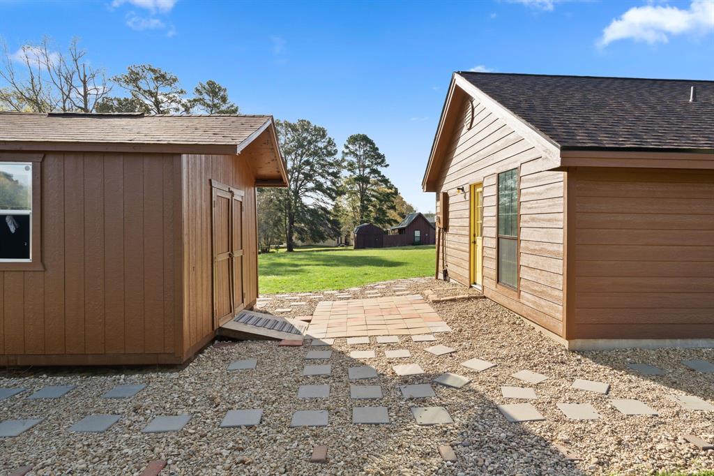 5 & 7 Oakland Court, Huntsville, Texas image 25