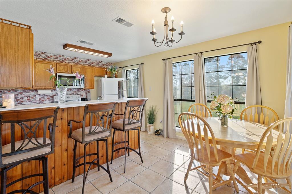5 & 7 Oakland Court, Huntsville, Texas image 9