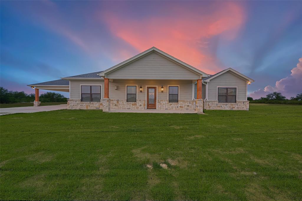 16702 Dipple Road, Guy, Texas image 1