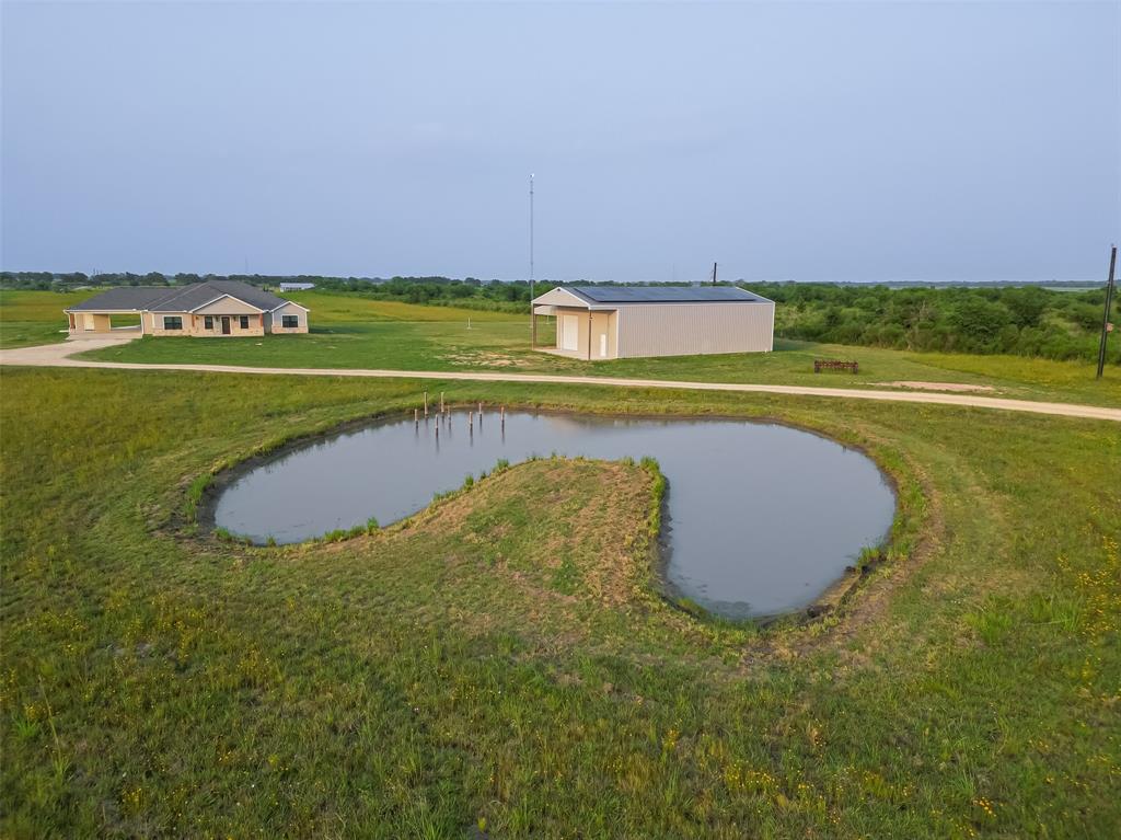 16702 Dipple Road, Guy, Texas image 4