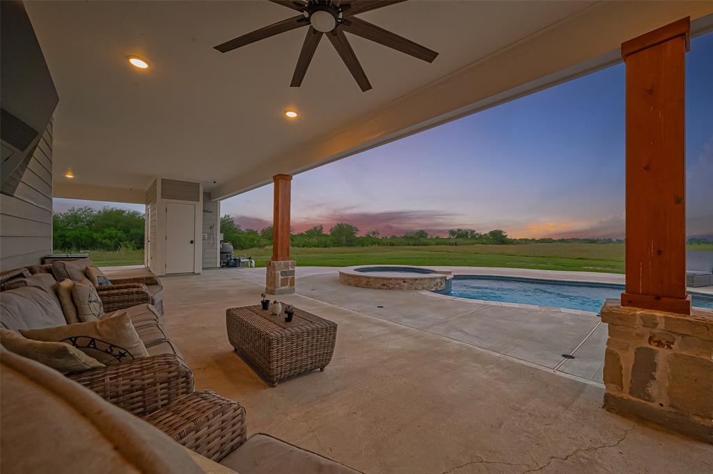 16702 Dipple Road, Guy, Texas image 43