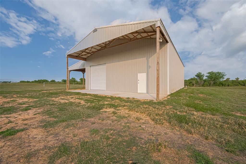 16702 Dipple Road, Guy, Texas image 40