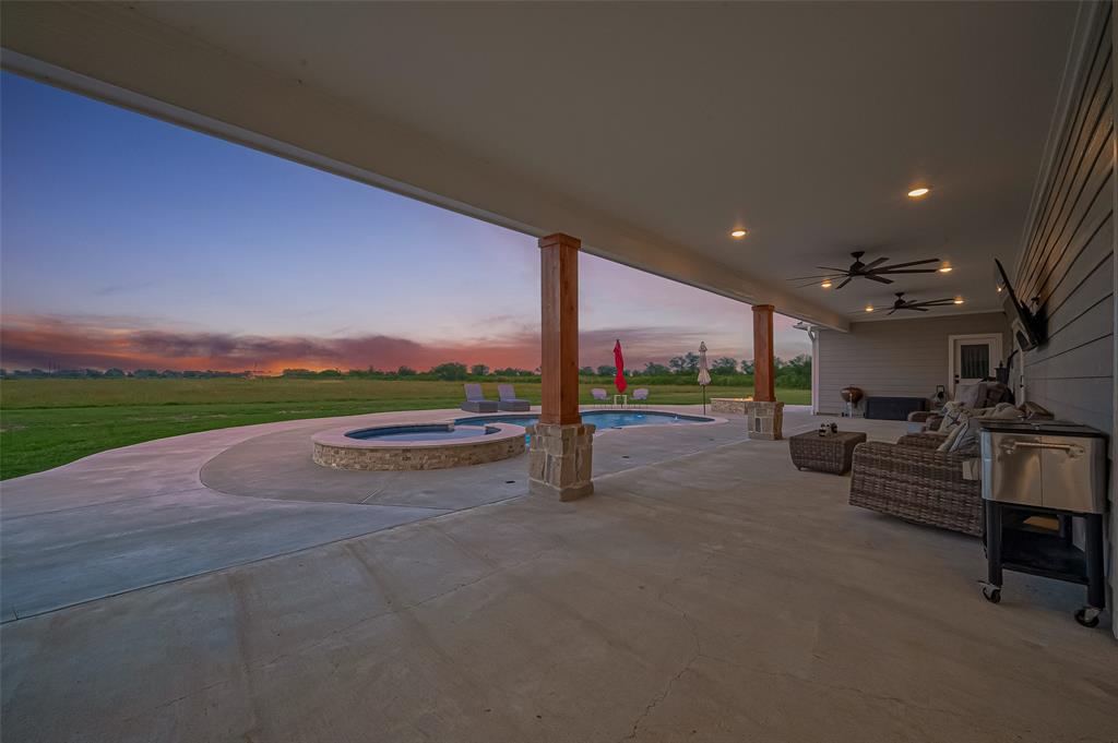 16702 Dipple Road, Guy, Texas image 41