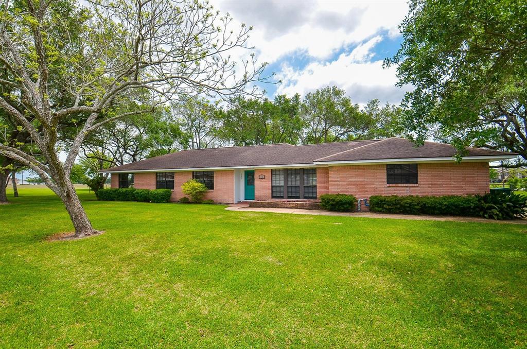 203 Marx Street, Ganado, Texas image 2